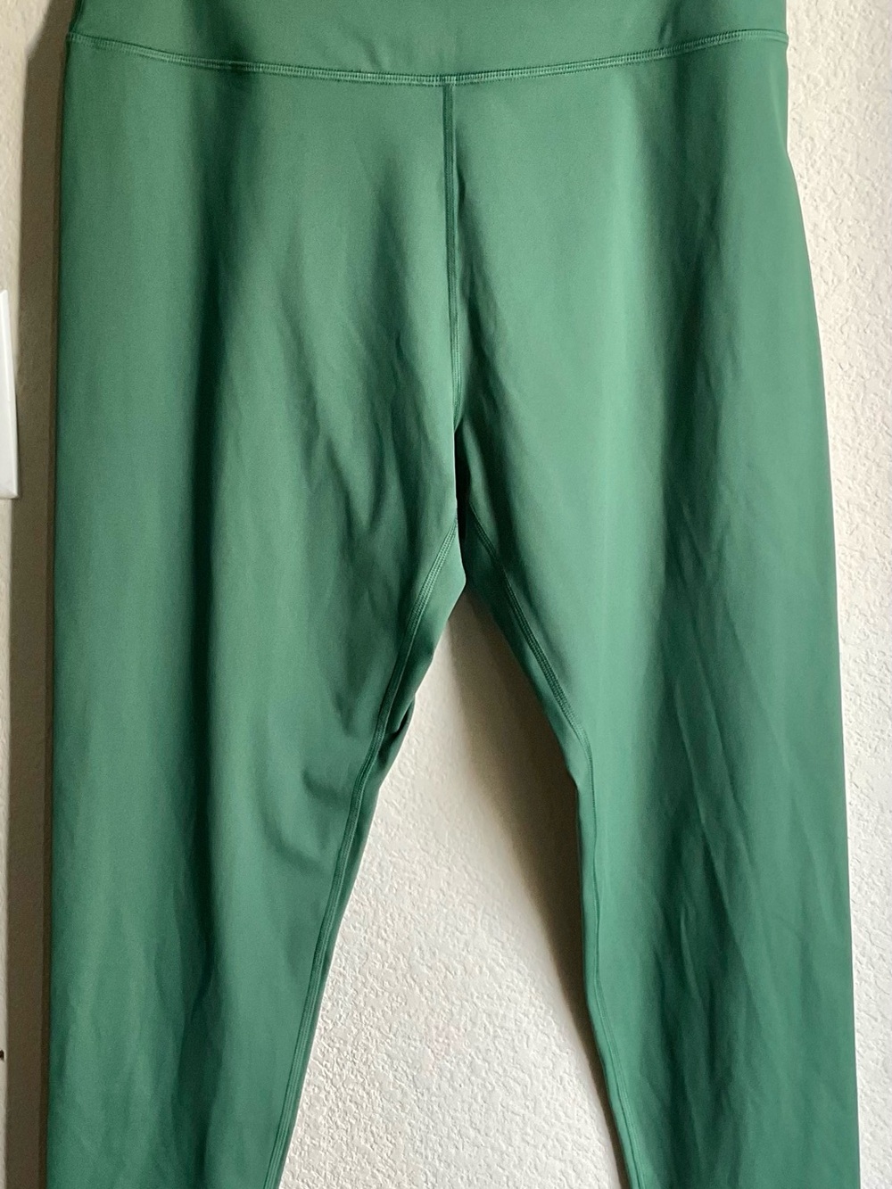 Spiritual Gangster Green Leggings